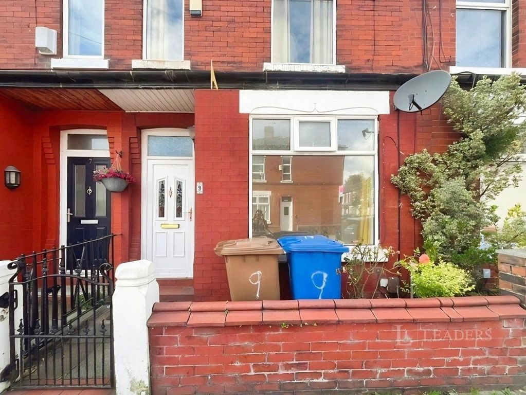 Property photo 1 of 16 External