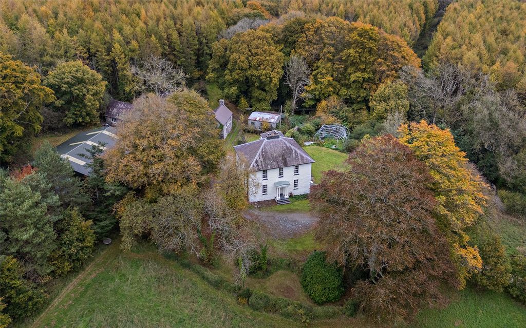 Property photo 2 of 38 Aerial