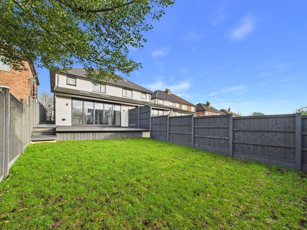 Property photo 3 of 31