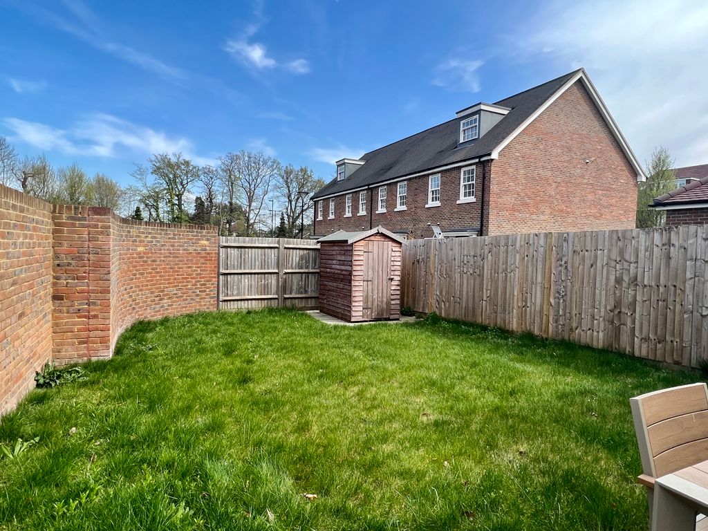 Property photo 3 of 11