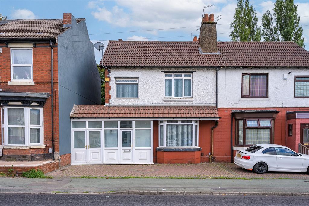 Property photo 1 of 46 Picture No. 11