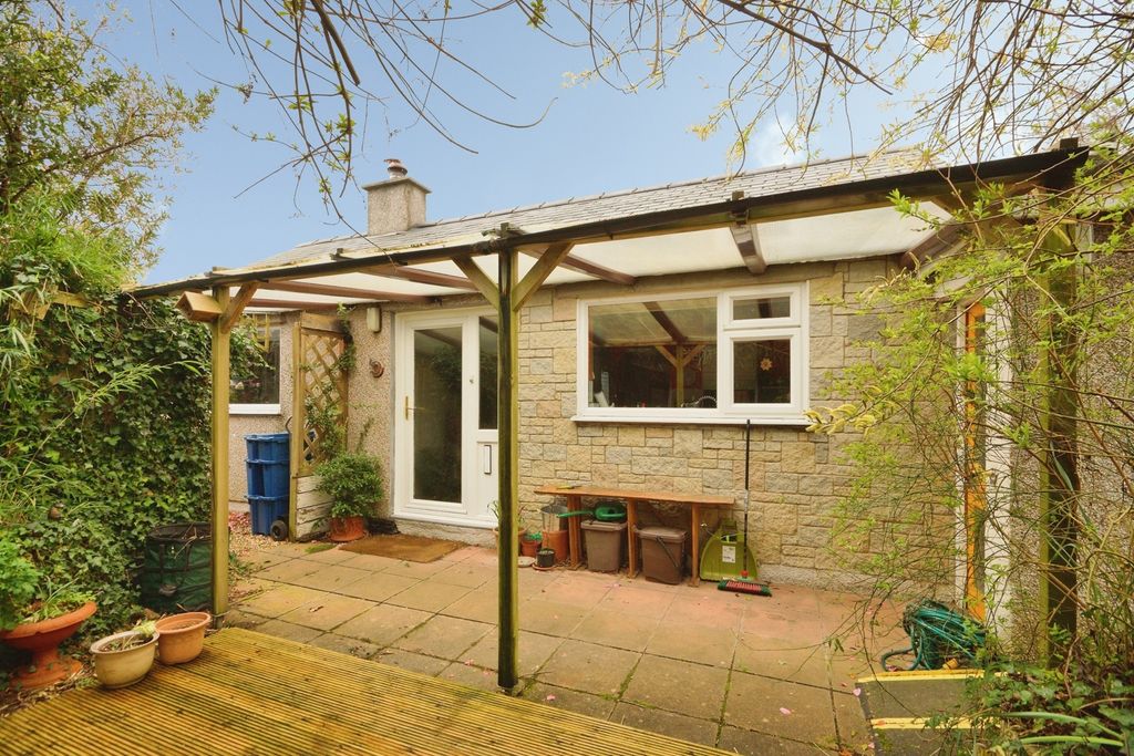 Property photo 1 of 29 Pbox-Img.Jpg