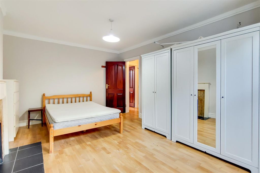Property photo 3 of 5 3_Bedroom-1.Jpg