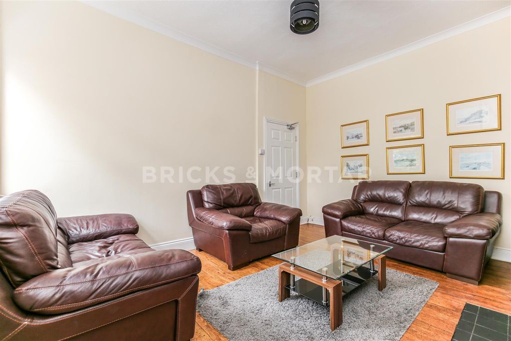 Property photo 2 of 15 O5Htaurnfem6Bgukpisw8Q.Jpg