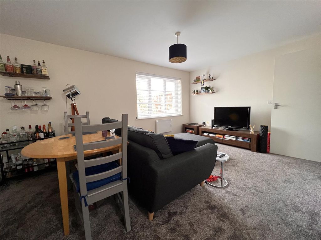 Property photo 2 of 9 Photo 07-11-2023, 11 42 38.Jpg