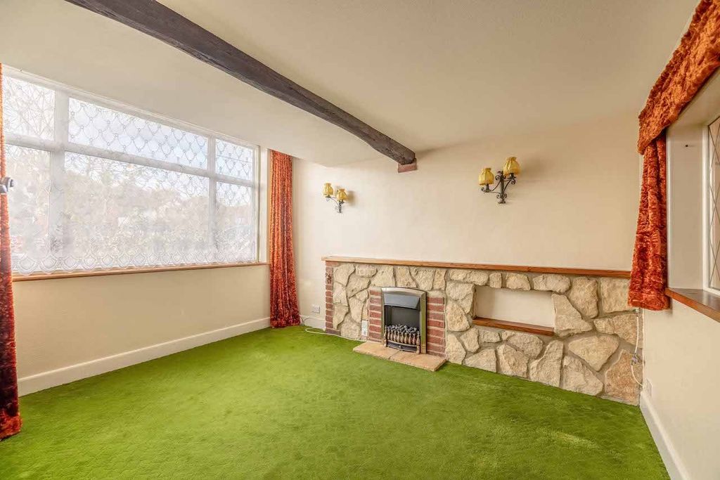 Property photo 3 of 22