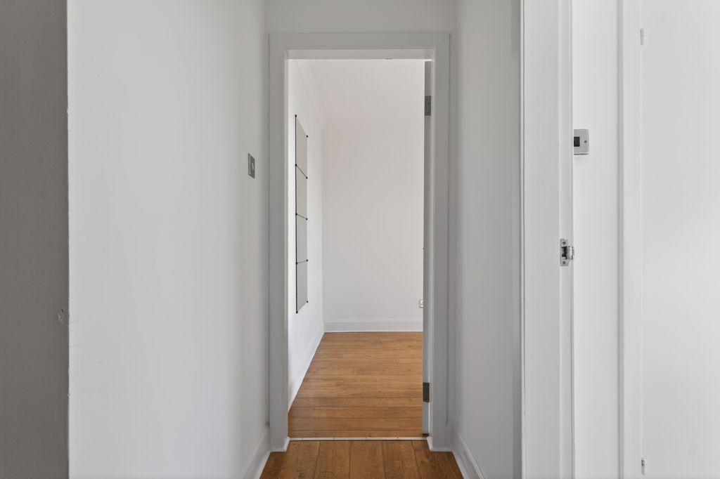 Additional image 17 of 2 bed flat for sale48/3, North Gyle Grove, Corstorphine, Edinburgh EH12