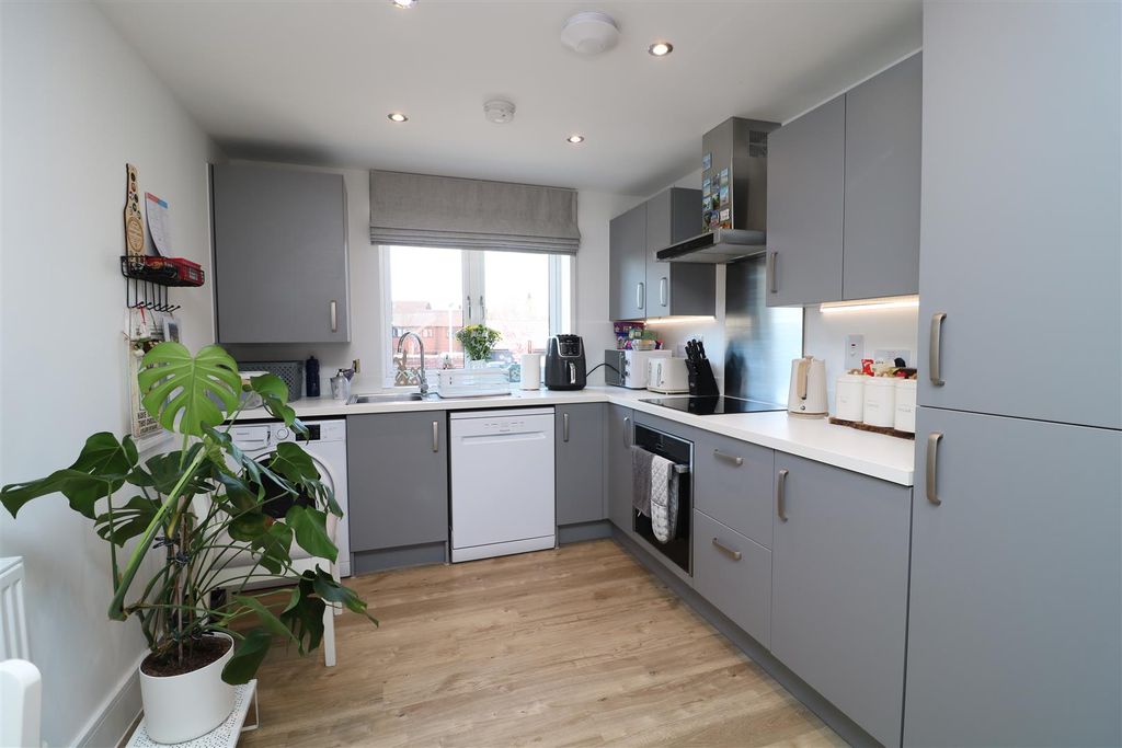 Property photo 3 of 10 Img_0999.Jpg