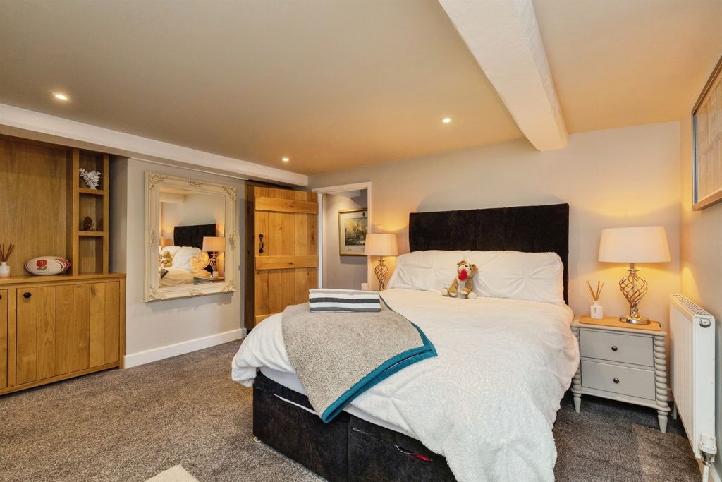 Additional image 13 of 5 bed farmhouse for saleBowerhill, Melksham SN12