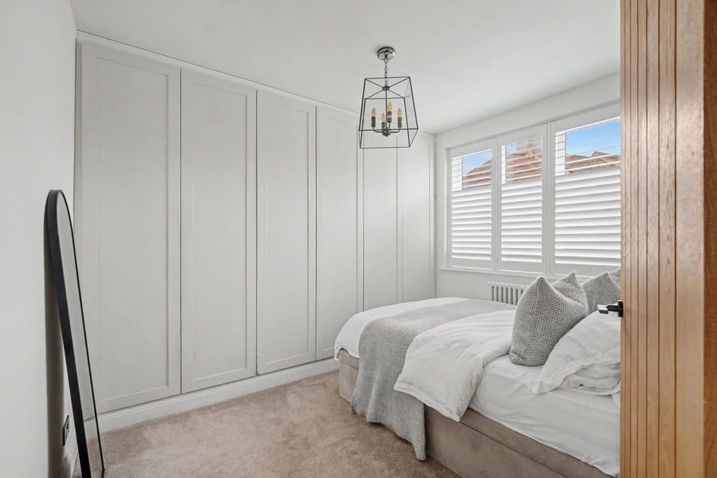 Property photo 3 of 31 Photo 17