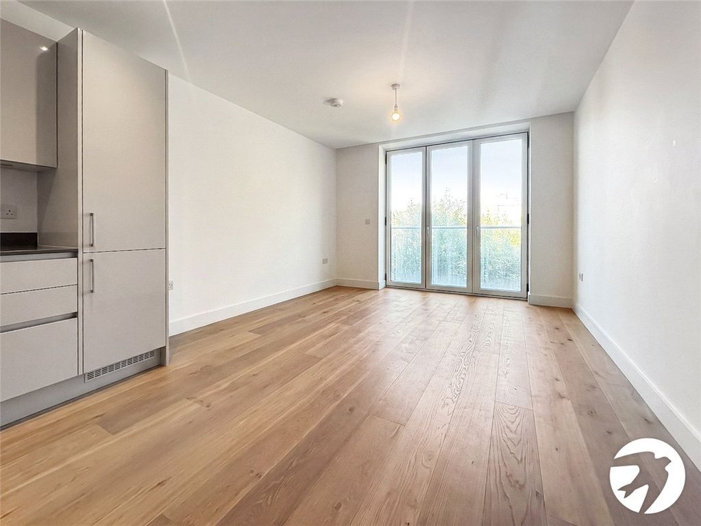 Property photo 3 of 5 Picture No. 04
