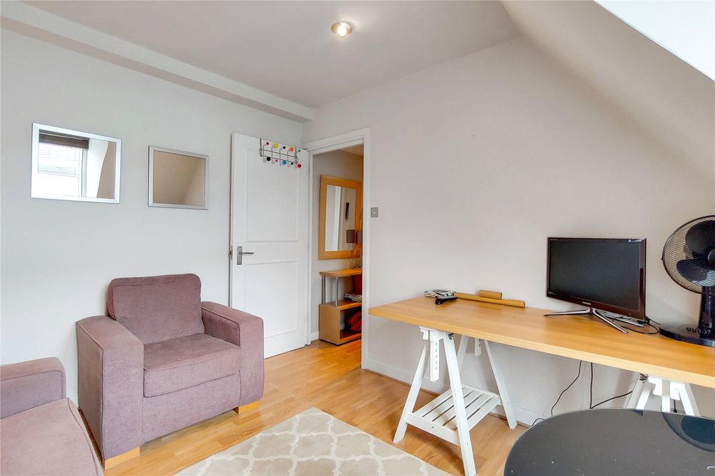 Property photo 3 of 11 Picture No. 07