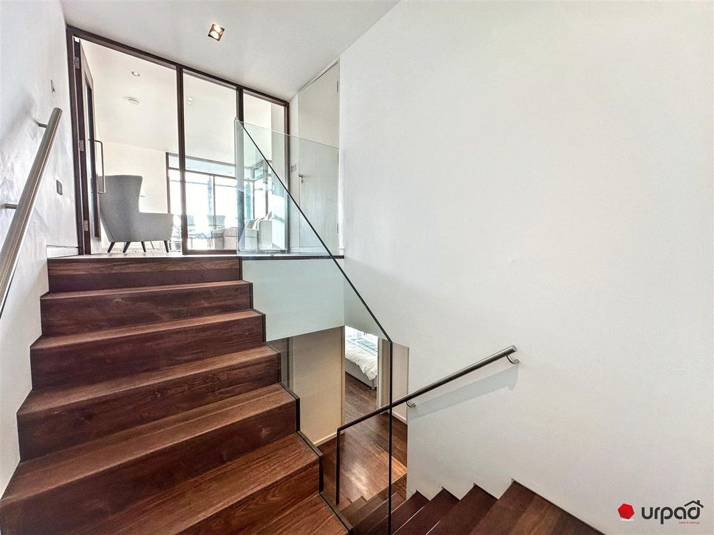 Property photo 3 of 17 Img_0688.Jpg