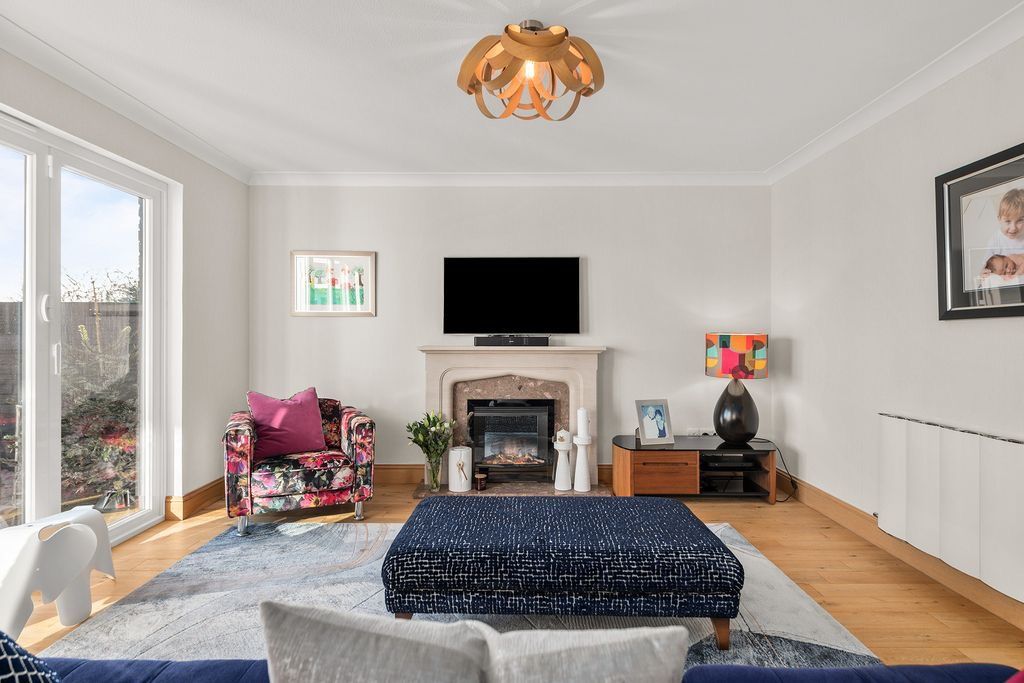 Property photo 3 of 51 4883296