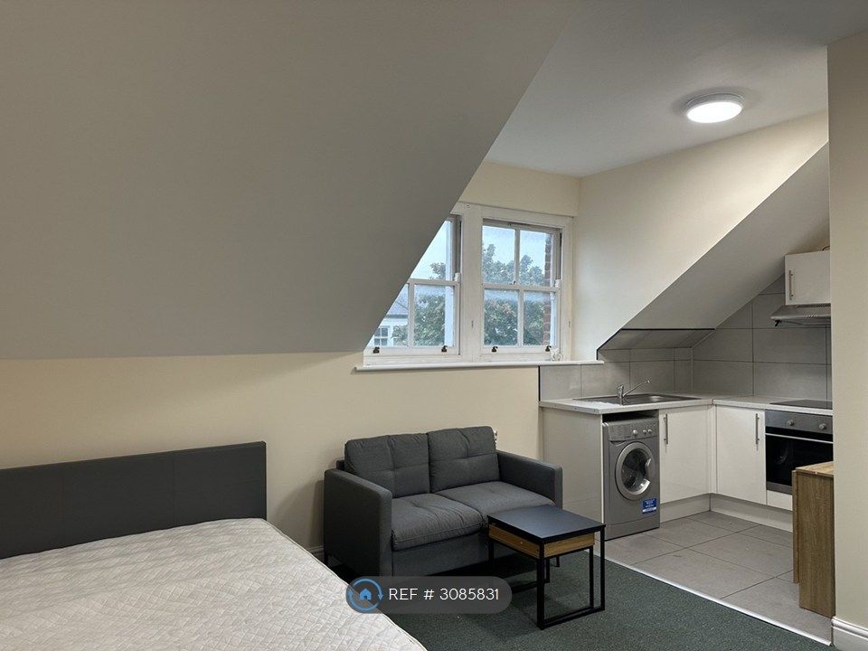 Property photo 2 of 6