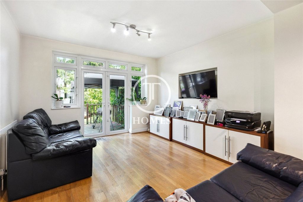 Property photo 1 of 11 Picture No. 03