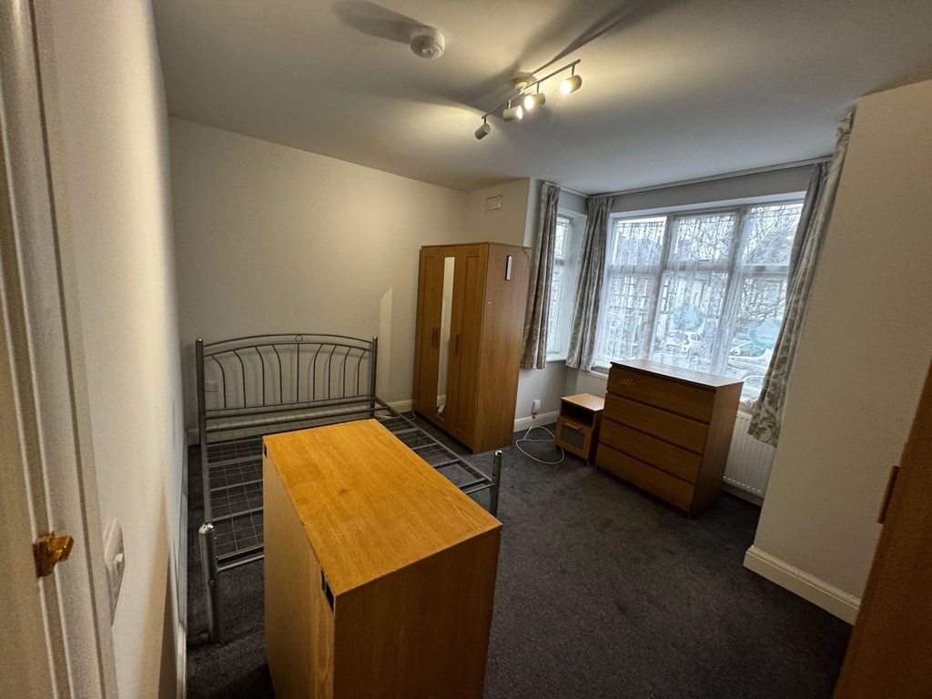 Property photo 2 of 10 Picture No. 02
