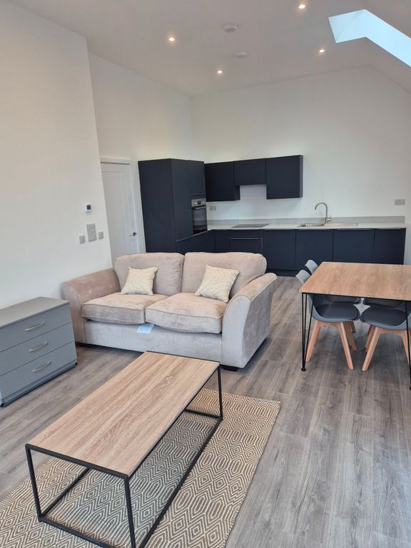 Property photo 3 of 20