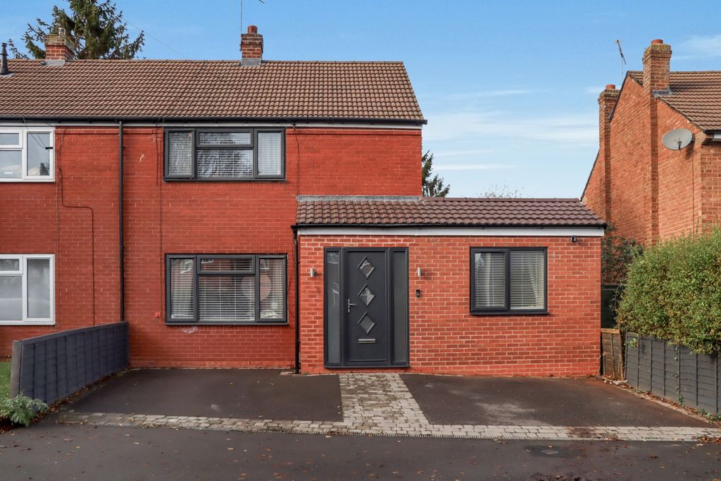 Property photo 1 of 20 Front II