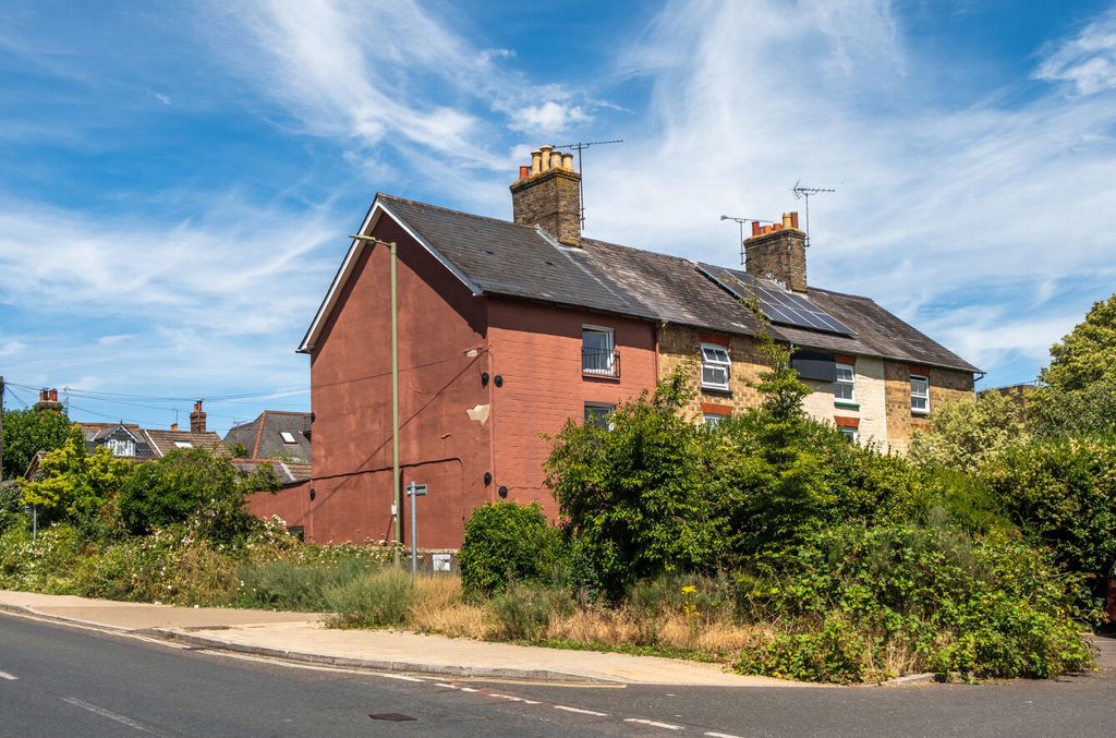 Property photo 1 of 13 1485512-30-6A4B9F...