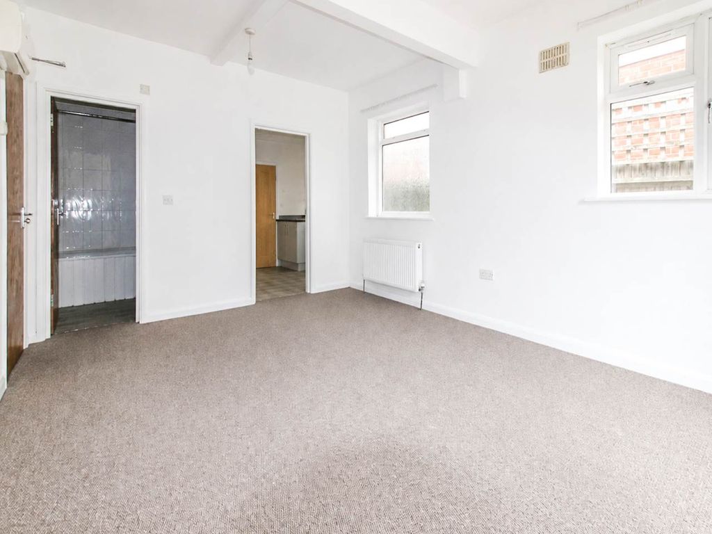 Property photo 2 of 6 Img_1891