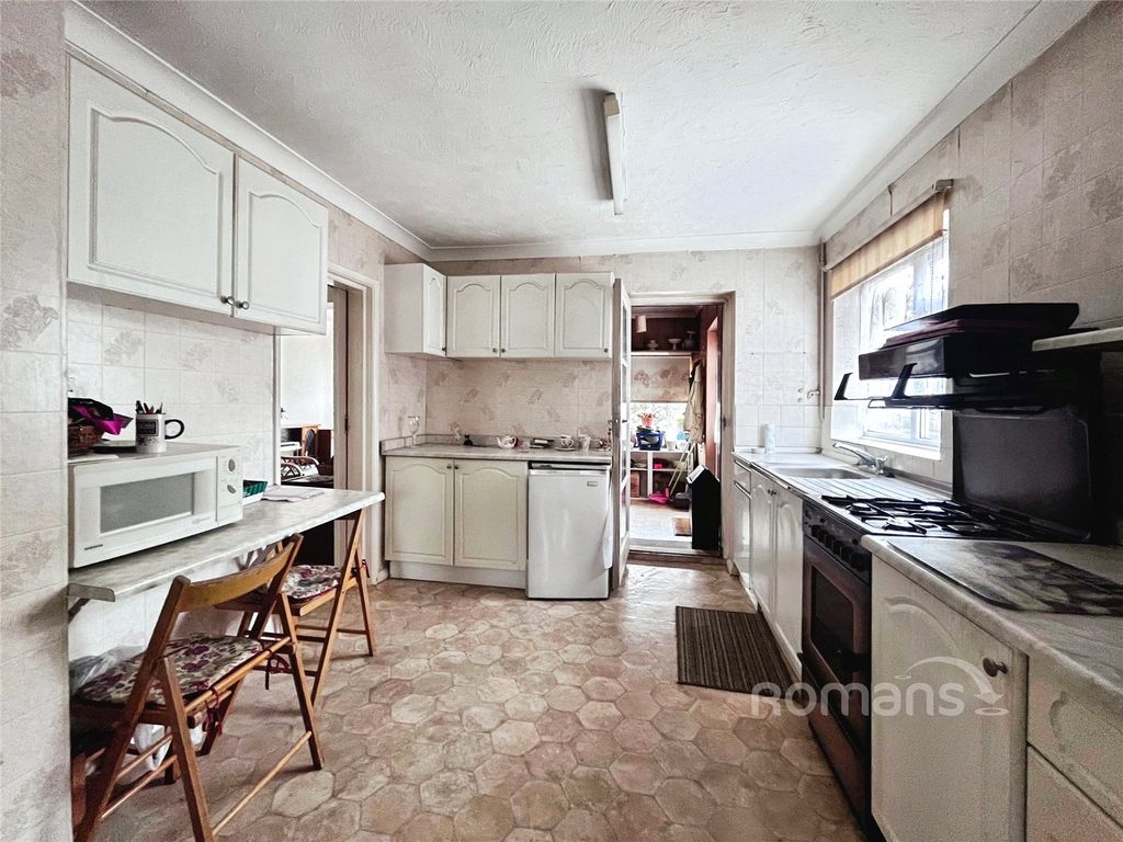 Property photo 3 of 19 Picture No. 39