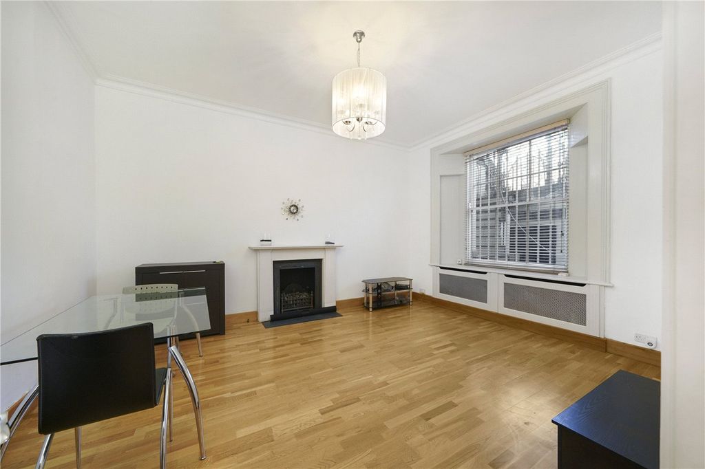 Property photo 2 of 14 Reception