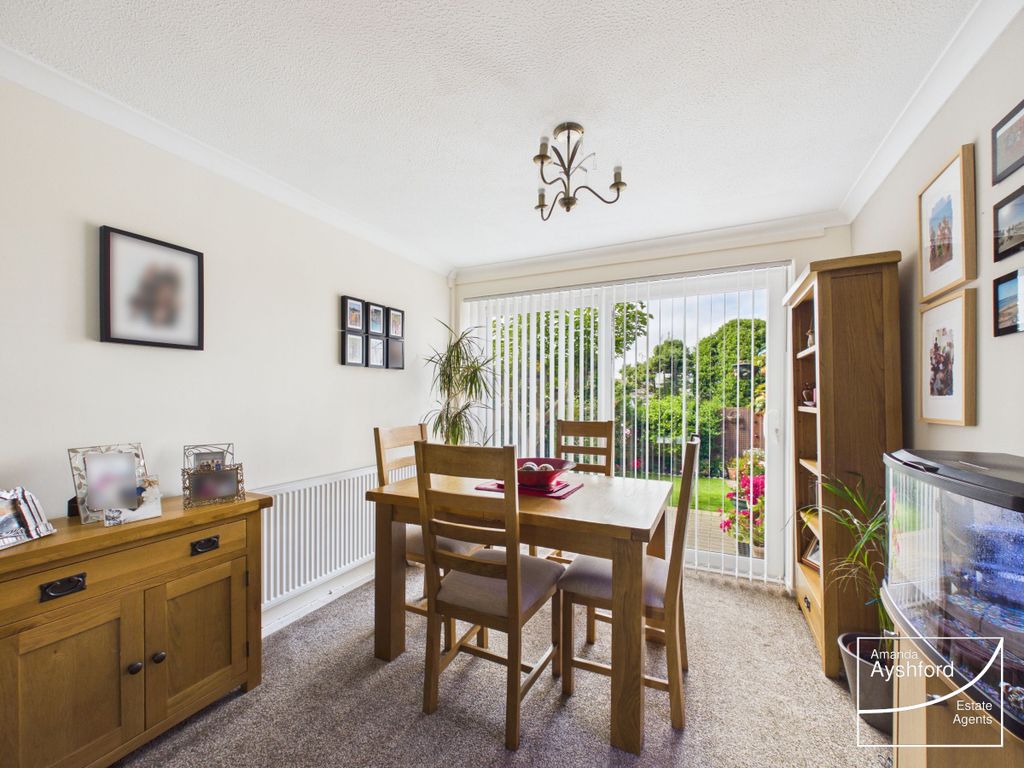 Property photo 3 of 28