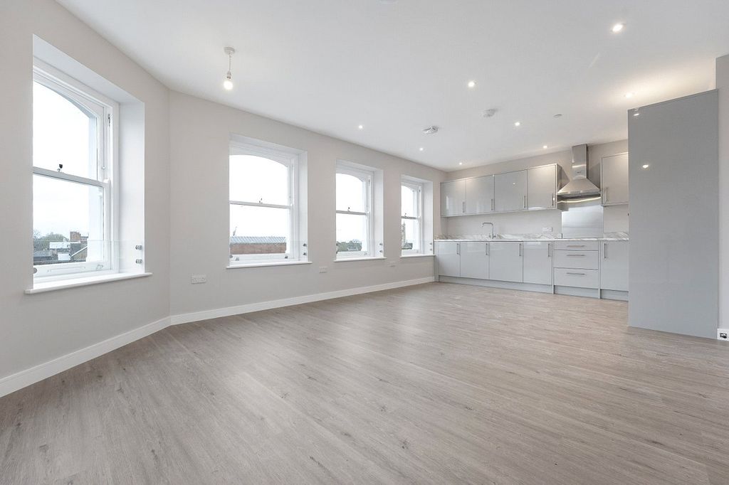 Property photo 1 of 10 Picture No. 01