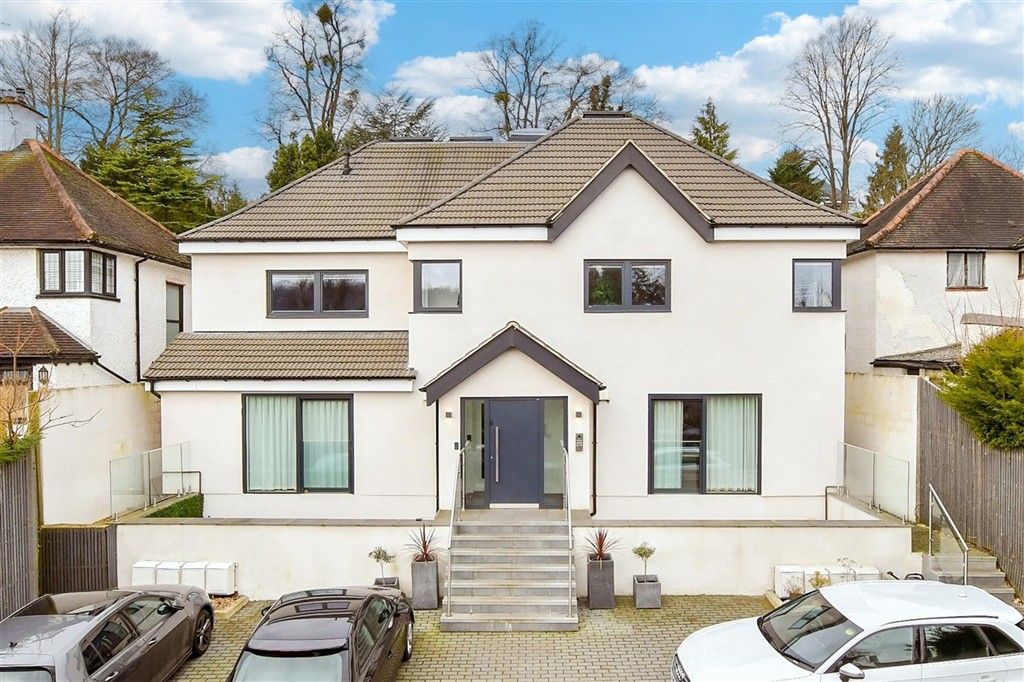 Property photo 1 of 9 External (Web)