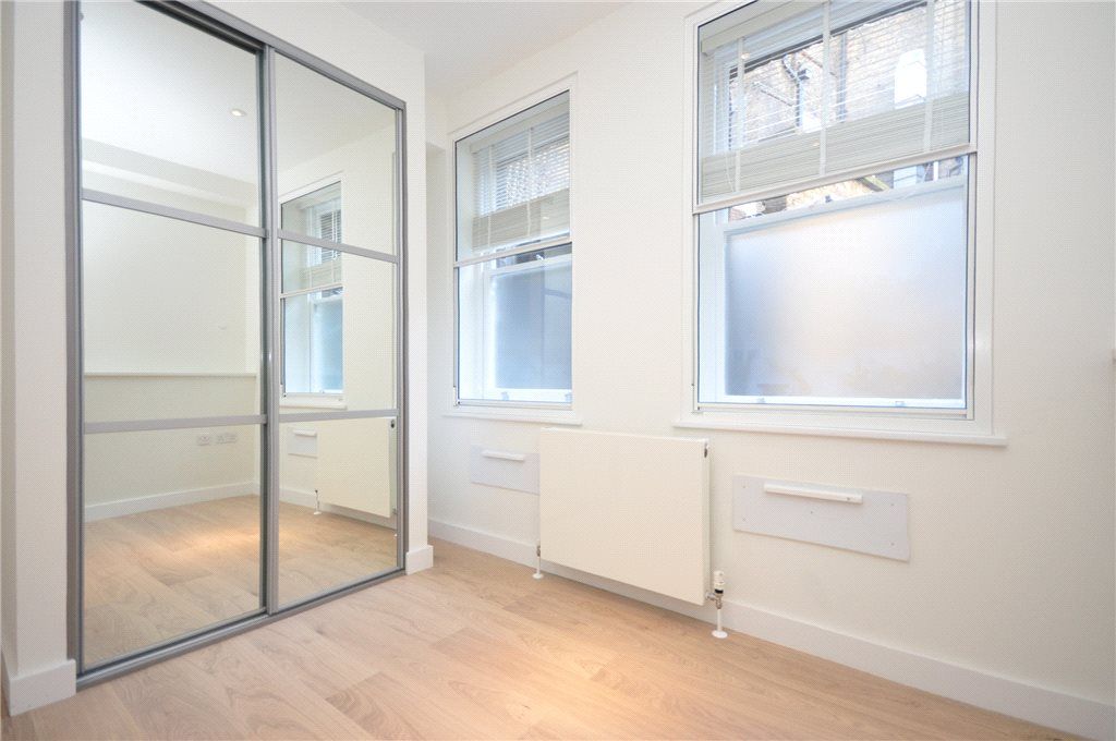 Property photo 3 of 5 Catherine Street