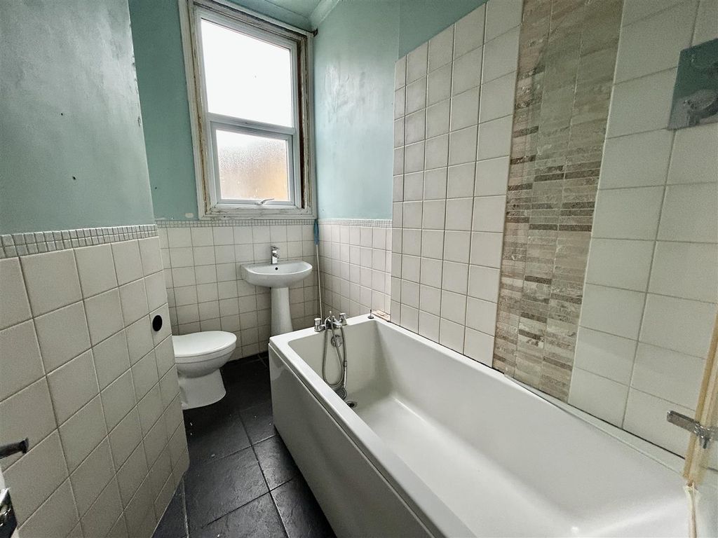 Property photo 3 of 7 Img_6730.Jpeg