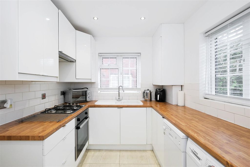 Property photo 3 of 19 3.Jpg