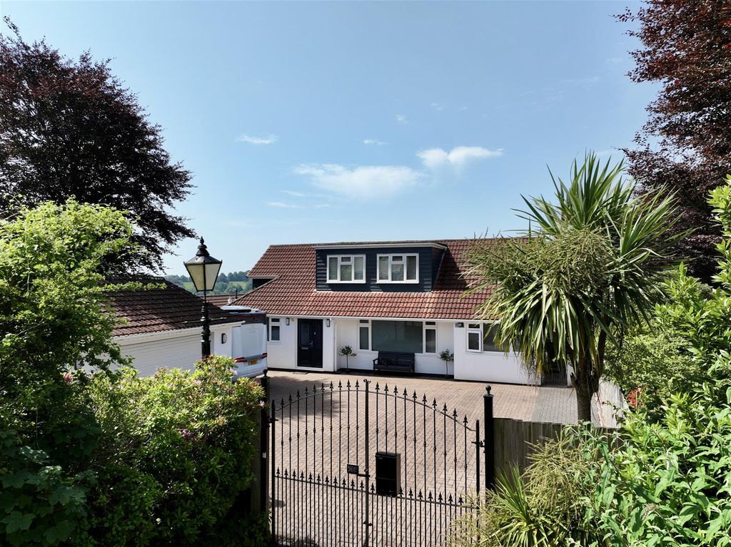 Property photo 1 of 40 Dji_Fly_20260624_111324_0489_1782305002975_Photo.J