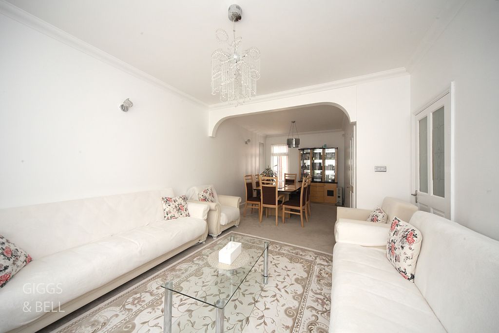 Property photo 3 of 26 5235142