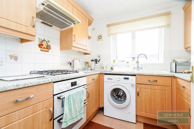 Property photo 2 of 18 Photo 6