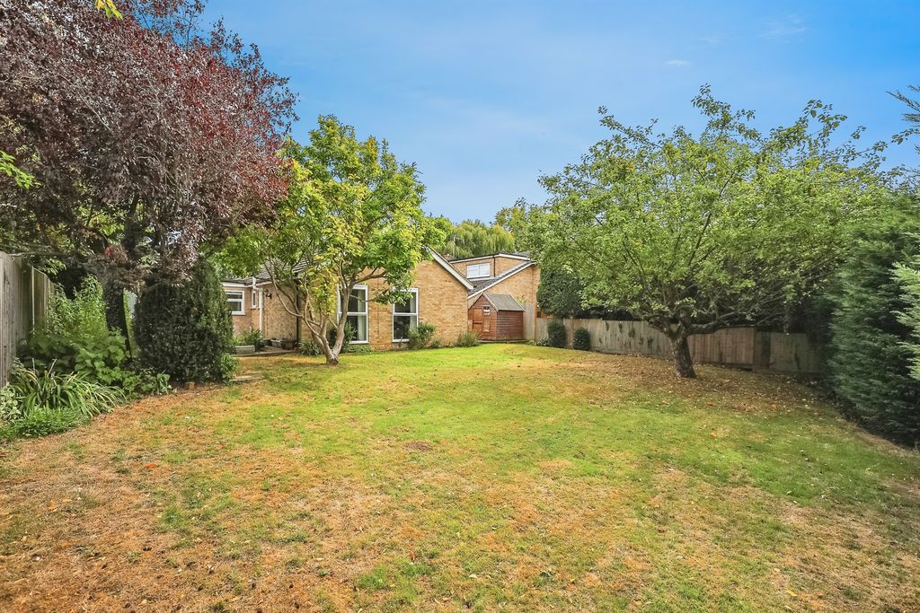 Property photo 3 of 17