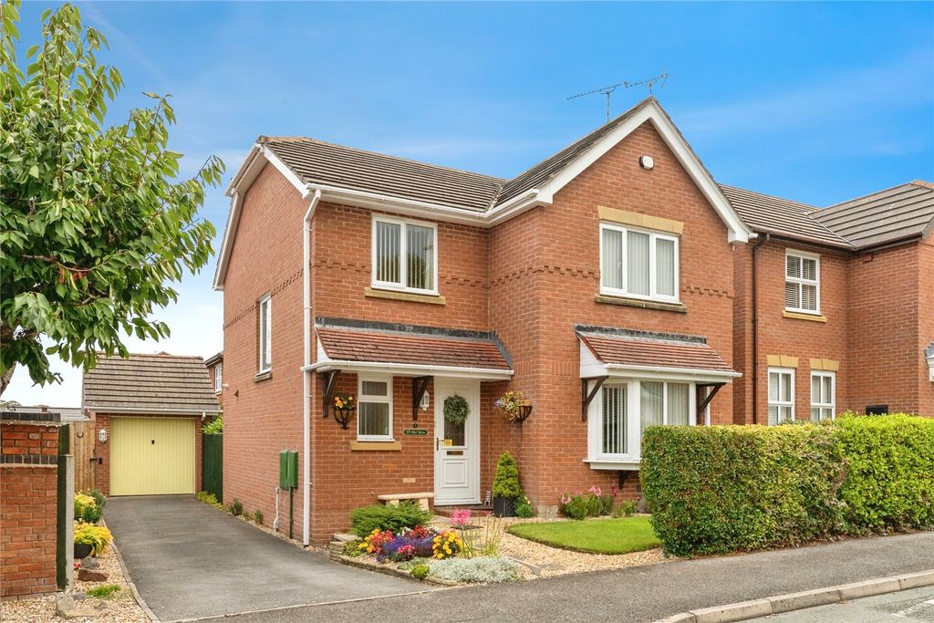 Property photo 1 of 27 Picture No. 24