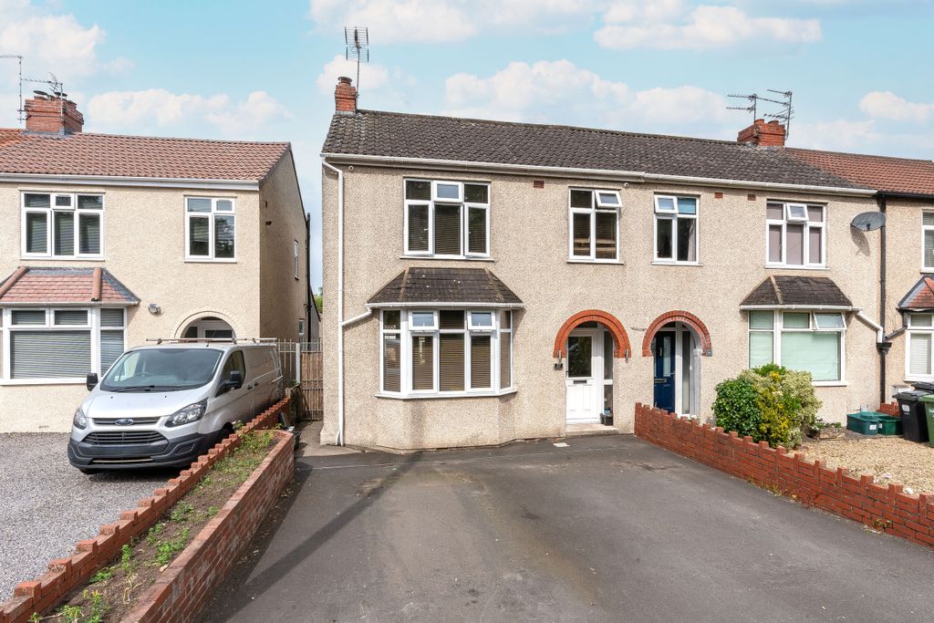 Property photo 1 of 18 1