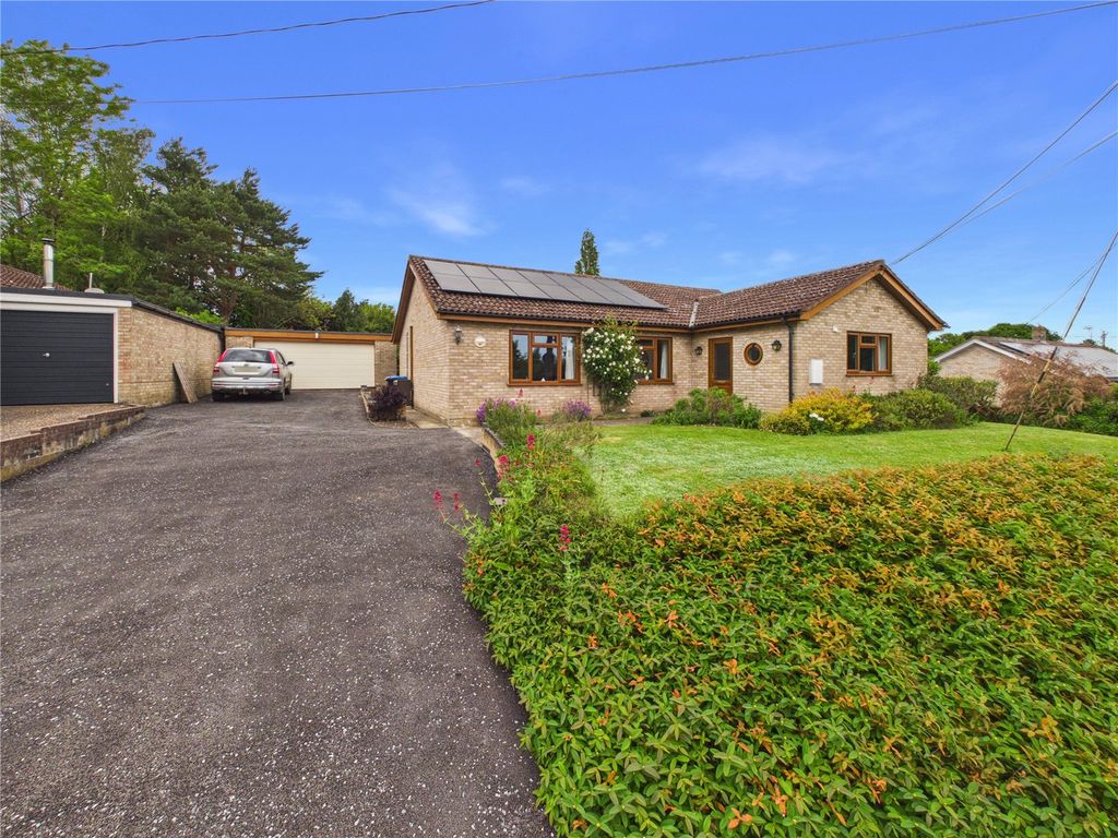 Property photo 1 of 16 Picture No. 15