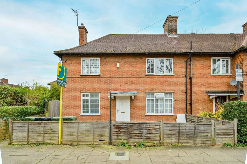 Property photo 2 of 19