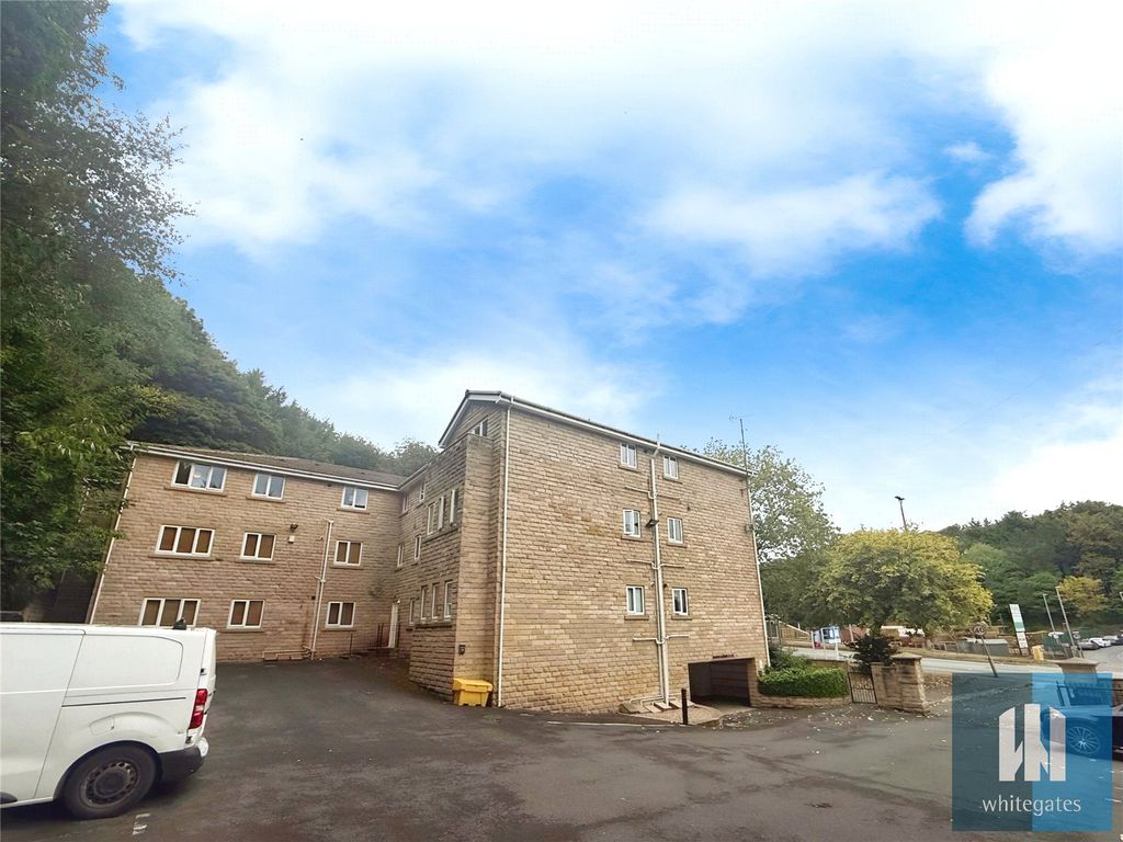 Property photo 3 of 9 Picture No. 23