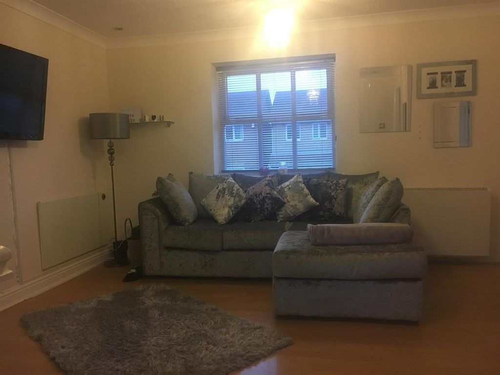 Property photo 2 of 7