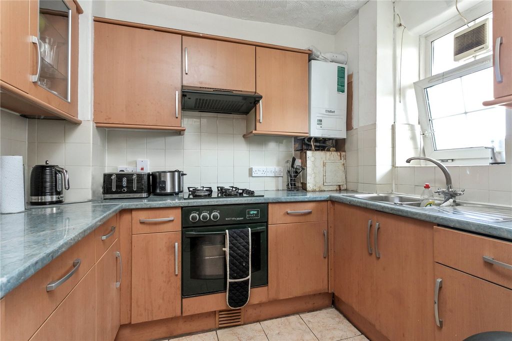 Property photo 2 of 11 Picture No. 04