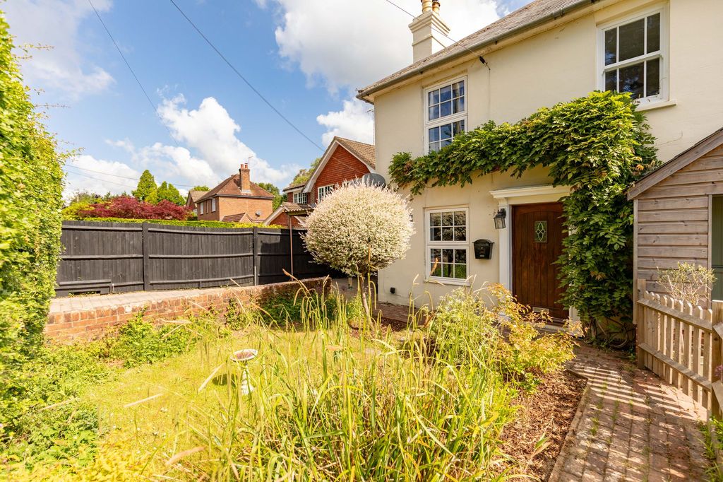 Property photo 1 of 18