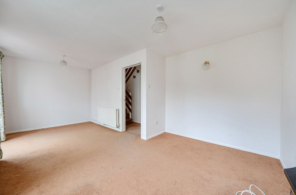 Property photo 3 of 15 1457874-14-6A030F...