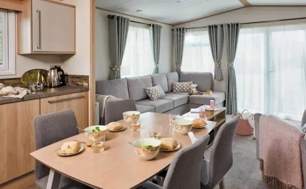 Property photo 2 of 6 2.Abi Malham Dining