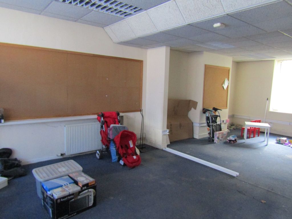 Property photo 2 of 6 Internal