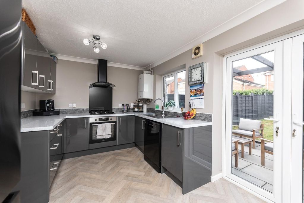 Property photo 2 of 20 5C5A1800.Jpg
