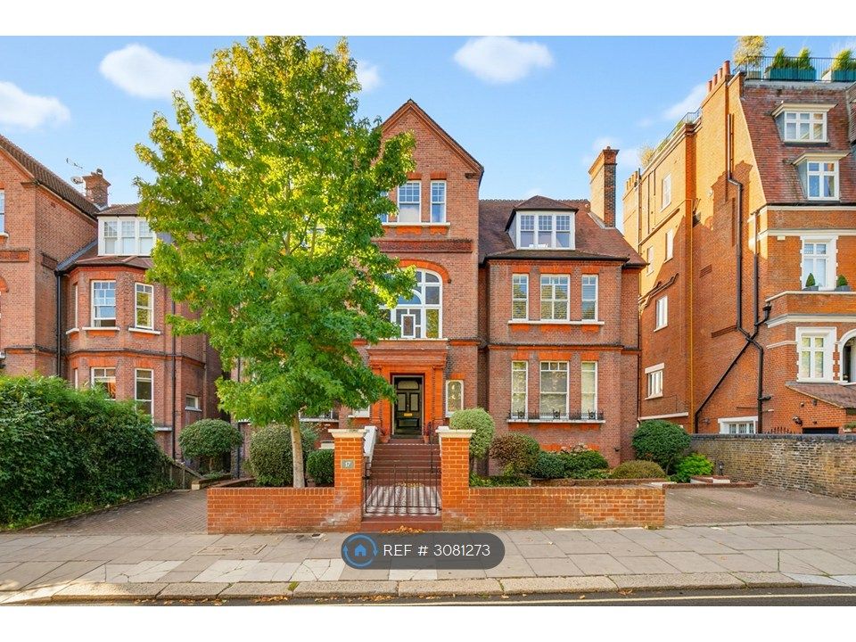 Property photo 1 of 18 Beautiful Period Building On Tree Lined Street
